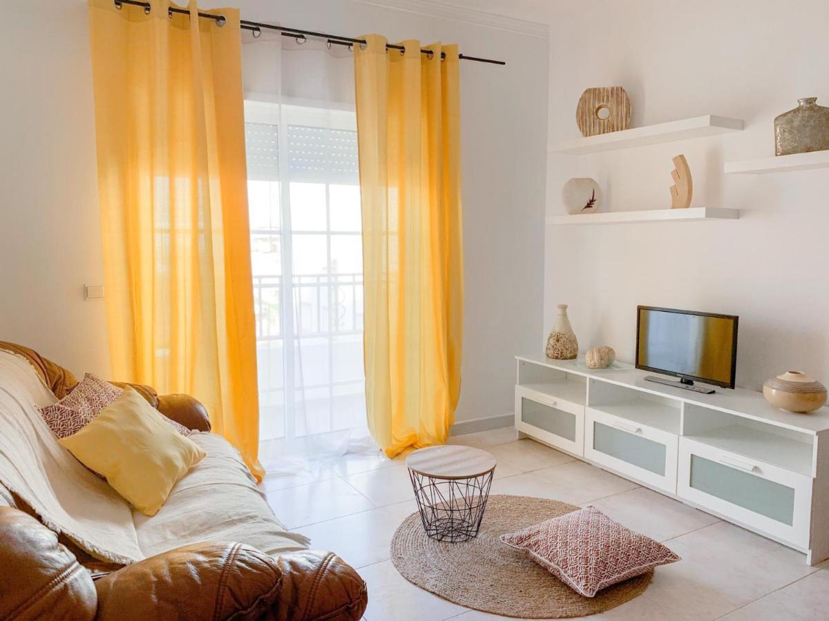 Apartamento T2 Carvoeiro-Lagoa Precos Acessiveis Appartement Buitenkant foto